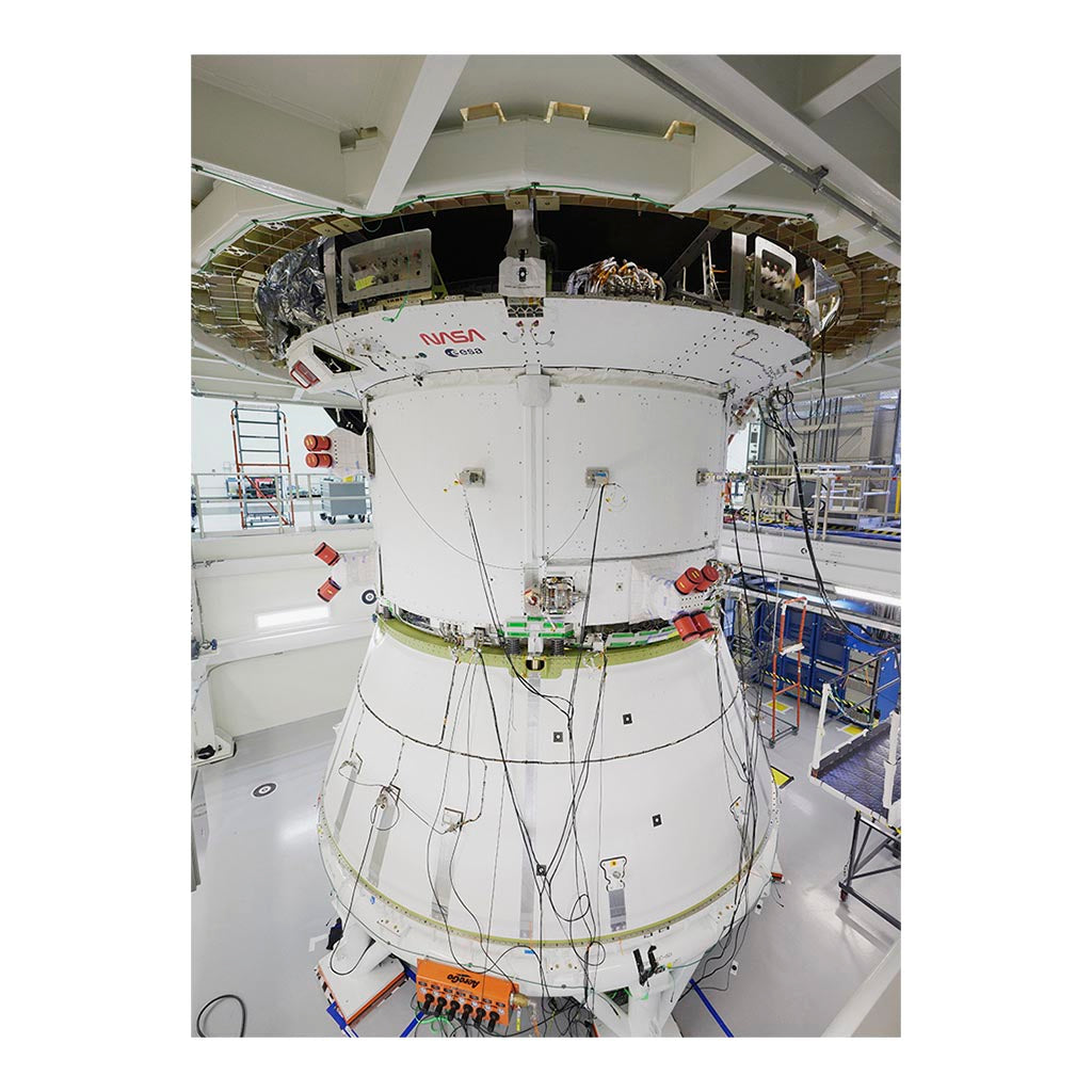 Artemis II Crew Capsule Jigsaw Puzzle – Puzzle Rabbit