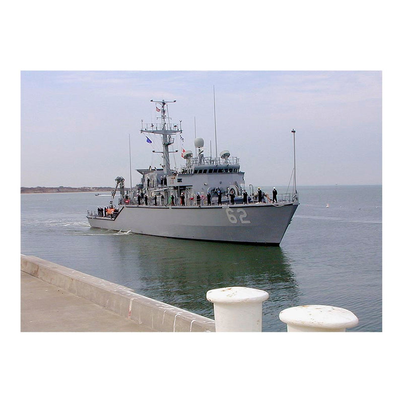 Coastal Minehunter USS Shrike (MHC 62) Returns To Homeport Of Ingleside, TX Jigsaw Puzzle