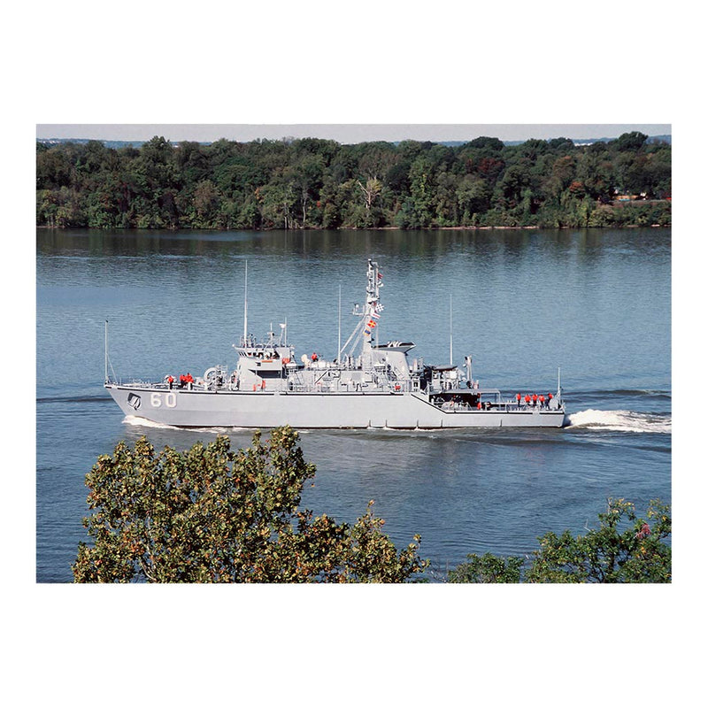 Coastal Minehunter USS Cardinal (MHC 60) Underway On The Potomac River Jigsaw Puzzle