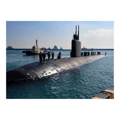 Fast-attack Submarine USS Springfield (SSN 761) Pulls Into Busan, Korea Jigsaw Puzzle