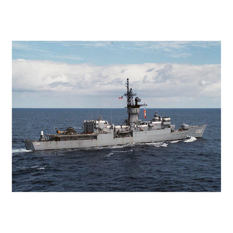 Frigate USS Paul (FF 1080) Underway Jigsaw Puzzle