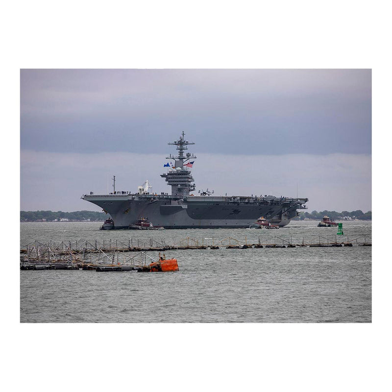 CAircraft arrier USS George Washington (CVN 73) Pulls Into Naval Station Norfolk Jigsaw Puzzle